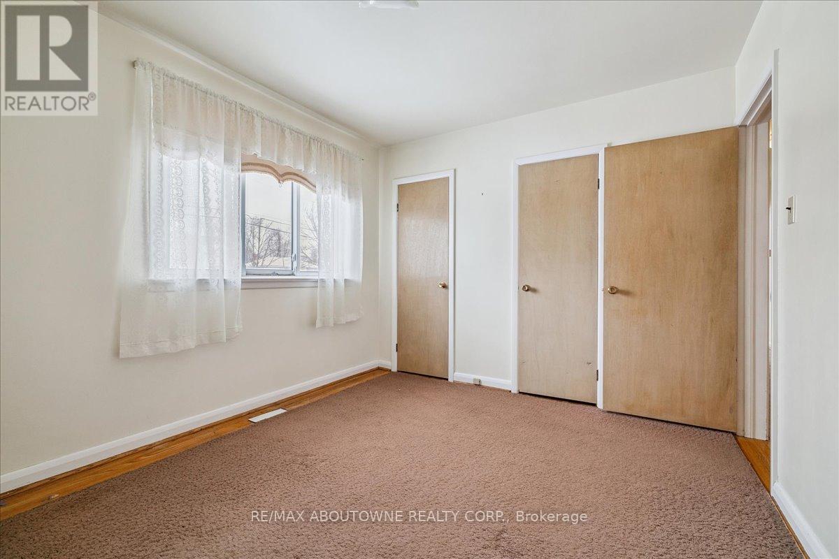 1332 Rebecca Street, Oakville, Ontario  L6L 1Z4 - Photo 10 - W12786250