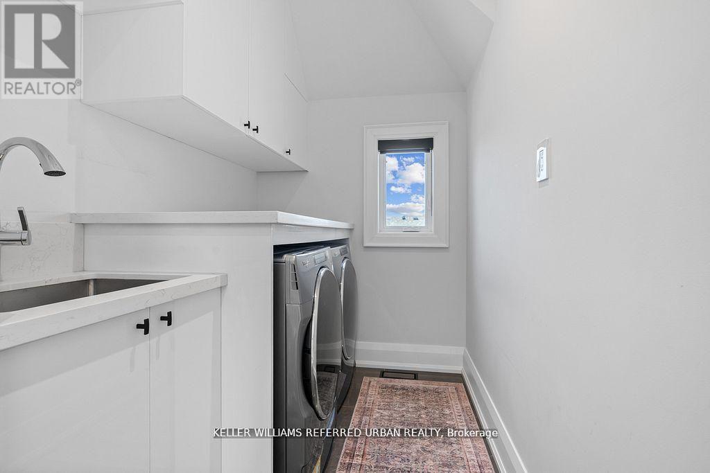 54 Cronin Drive, Toronto, Ontario  M9B 4V1 - Photo 31 - W12786280