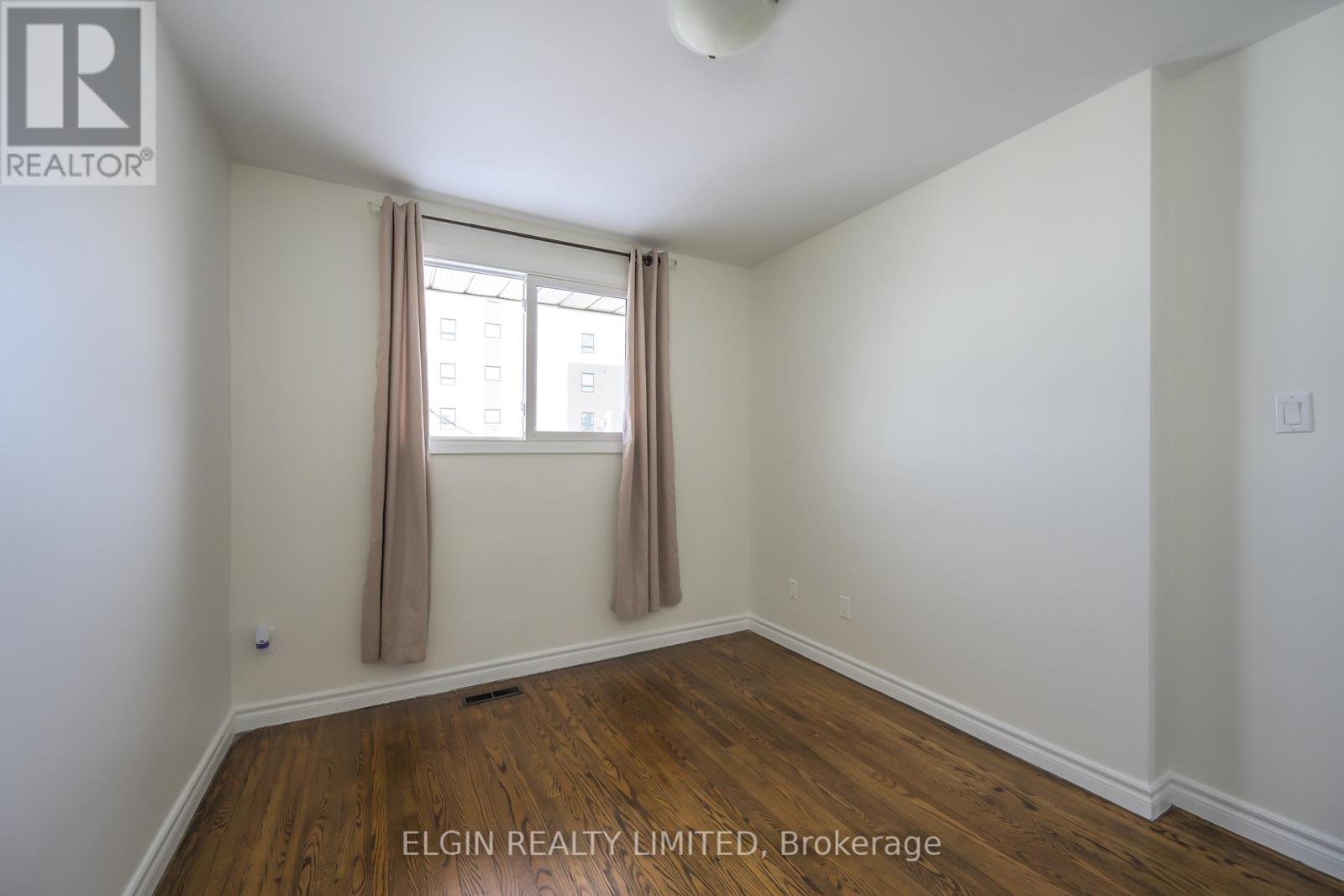 432 Forest Avenue, St. Thomas, Ontario  N5R 2K9 - Photo 11 - X12773896