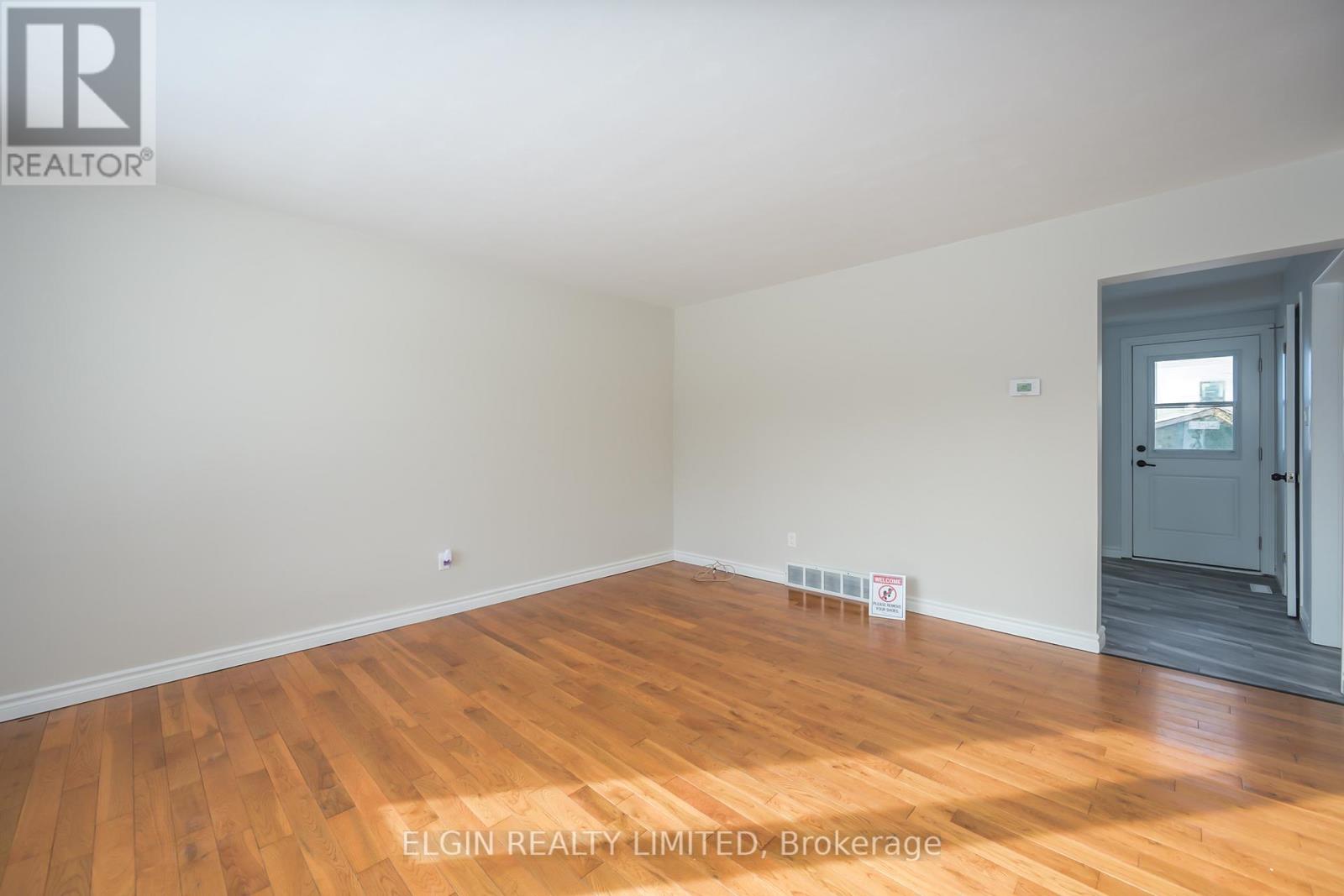 432 Forest Avenue, St. Thomas, Ontario  N5R 2K9 - Photo 3 - X12773896