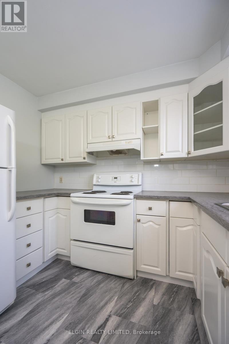 432 Forest Avenue, St. Thomas, Ontario  N5R 2K9 - Photo 9 - X12773896