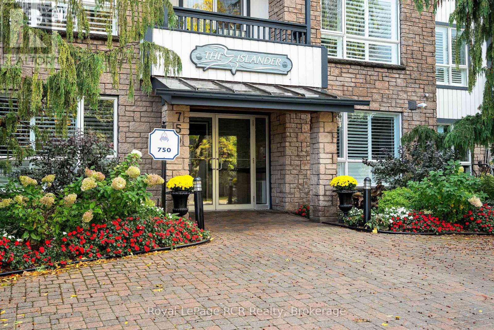 2006 - 750 Johnston Park Avenue, Collingwood, Ontario  L9Y 5C7 - Photo 2 - S12786450