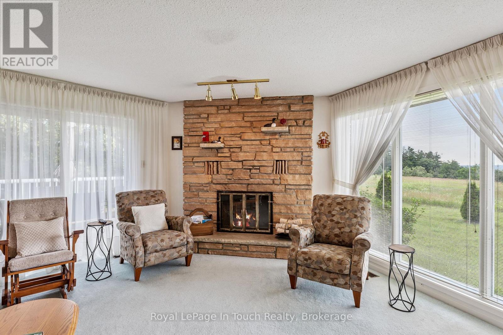 40 Payette Drive, Penetanguishene, Ontario  L9M 1H5 - Photo 13 - S12786466