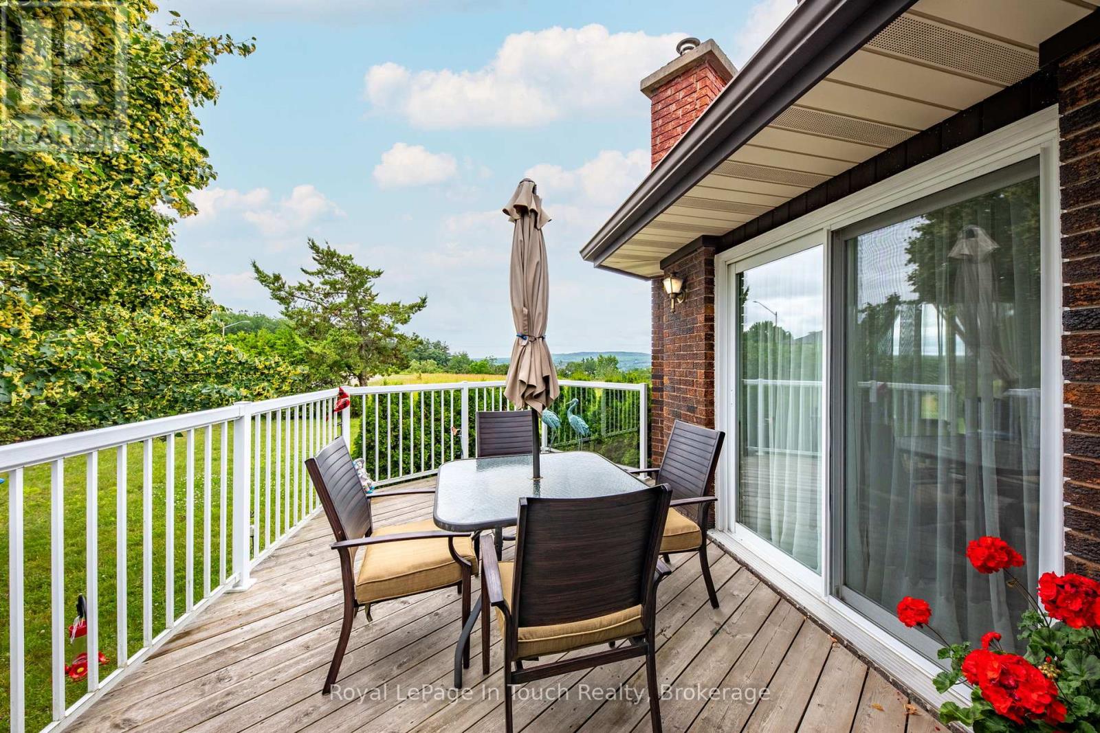 40 Payette Drive, Penetanguishene, Ontario  L9M 1H5 - Photo 5 - S12786466