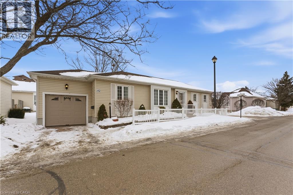 142 Silverbirch Boulevard, Mount Hope, Ontario  L0R 1W0 - Photo 2 - 40805010