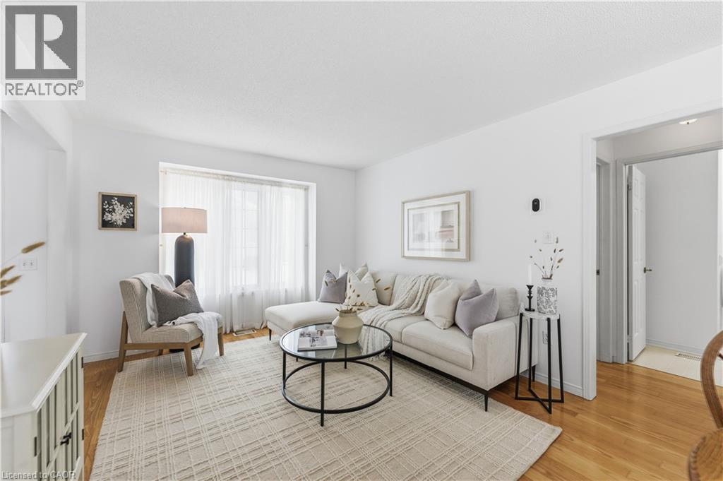 142 Silverbirch Boulevard, Mount Hope, Ontario  L0R 1W0 - Photo 3 - 40805010