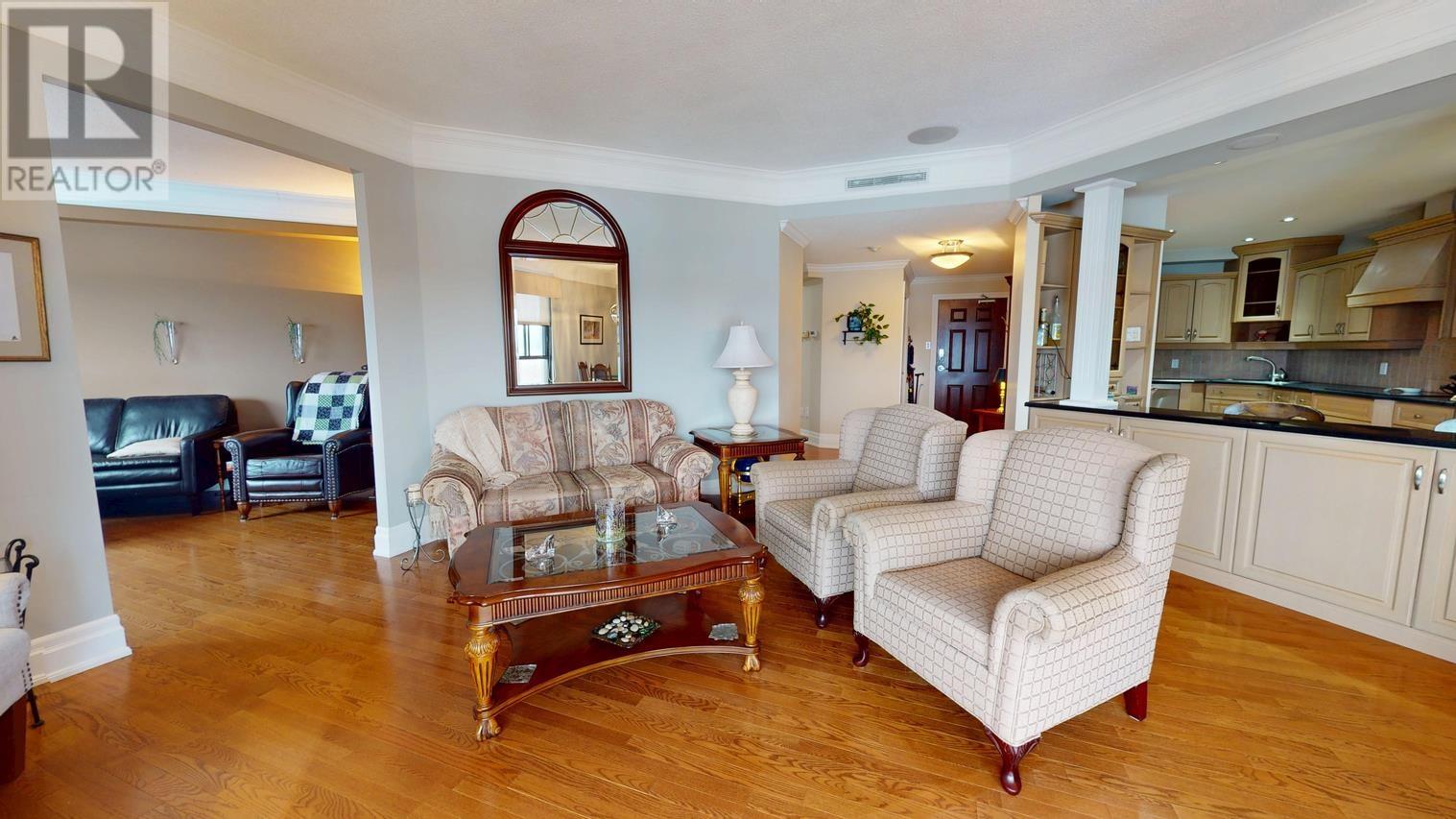 1139 Queen St E # Ph1, Sault Ste. Marie, Ontario  P6A 6K5 - Photo 16 - SM260085