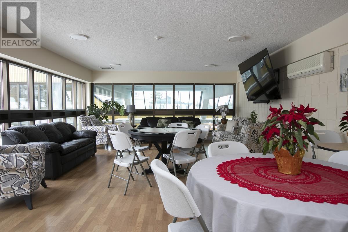 1139 Queen St E # Ph1, Sault Ste. Marie, Ontario  P6A 6K5 - Photo 38 - SM260085