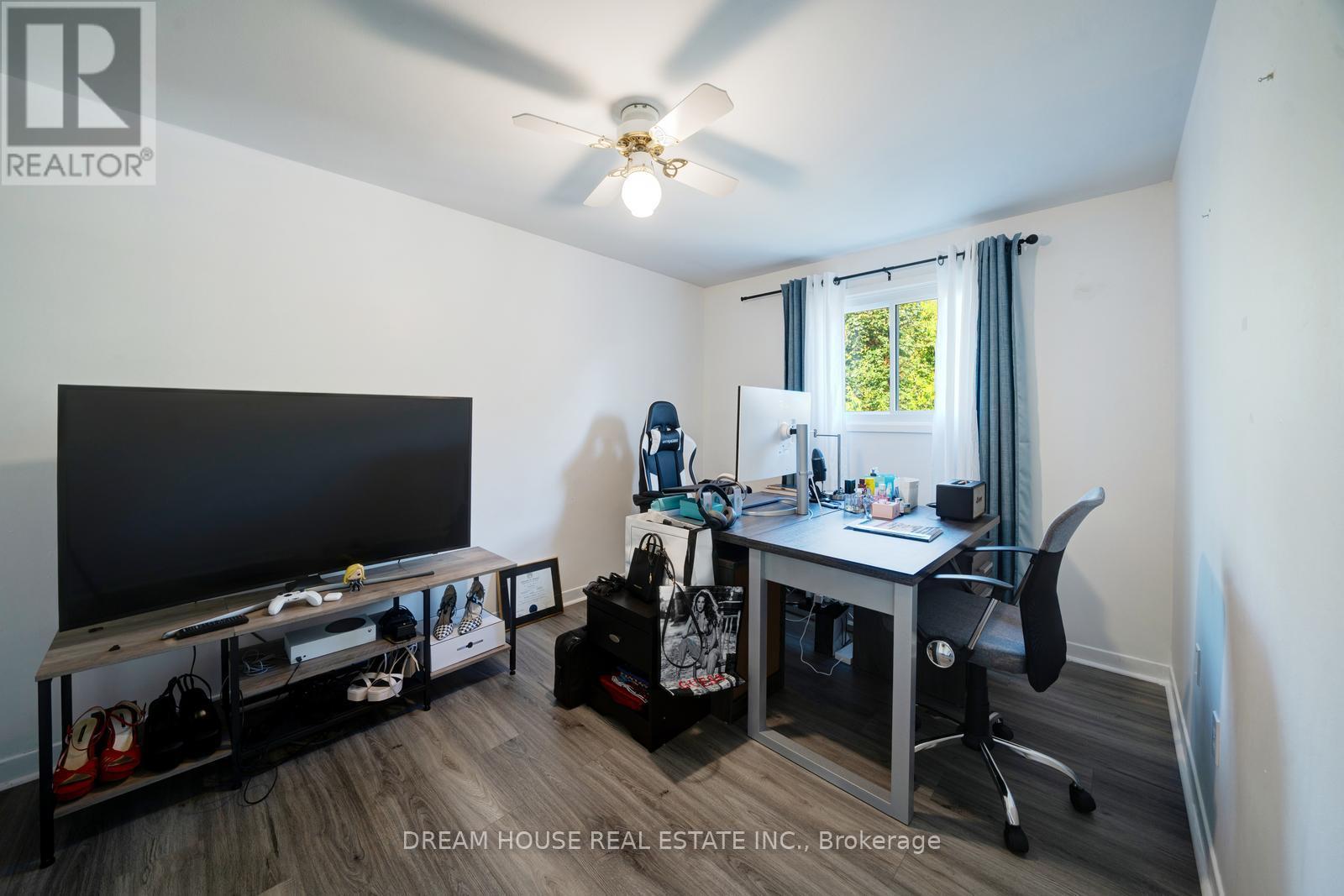 2048 Walker Avenue, Peterborough, Ontario  K9L 1S1 - Photo 21 - X12786214