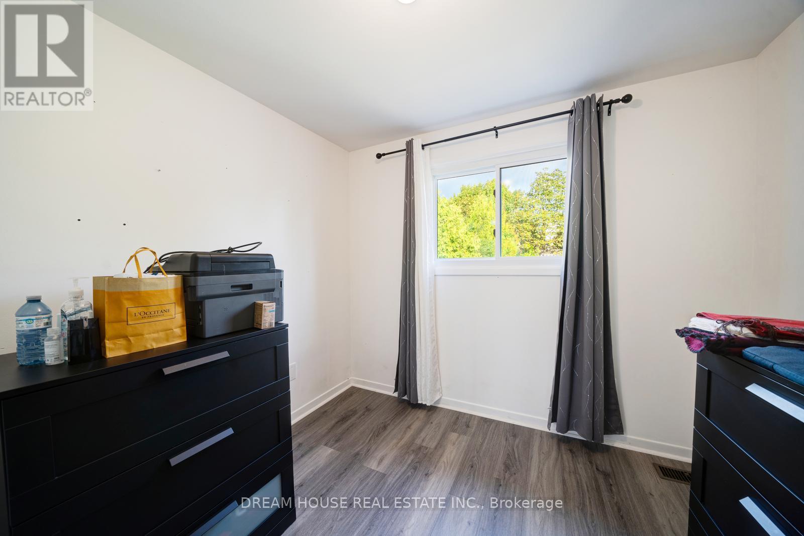 2048 Walker Avenue, Peterborough, Ontario  K9L 1S1 - Photo 23 - X12786214