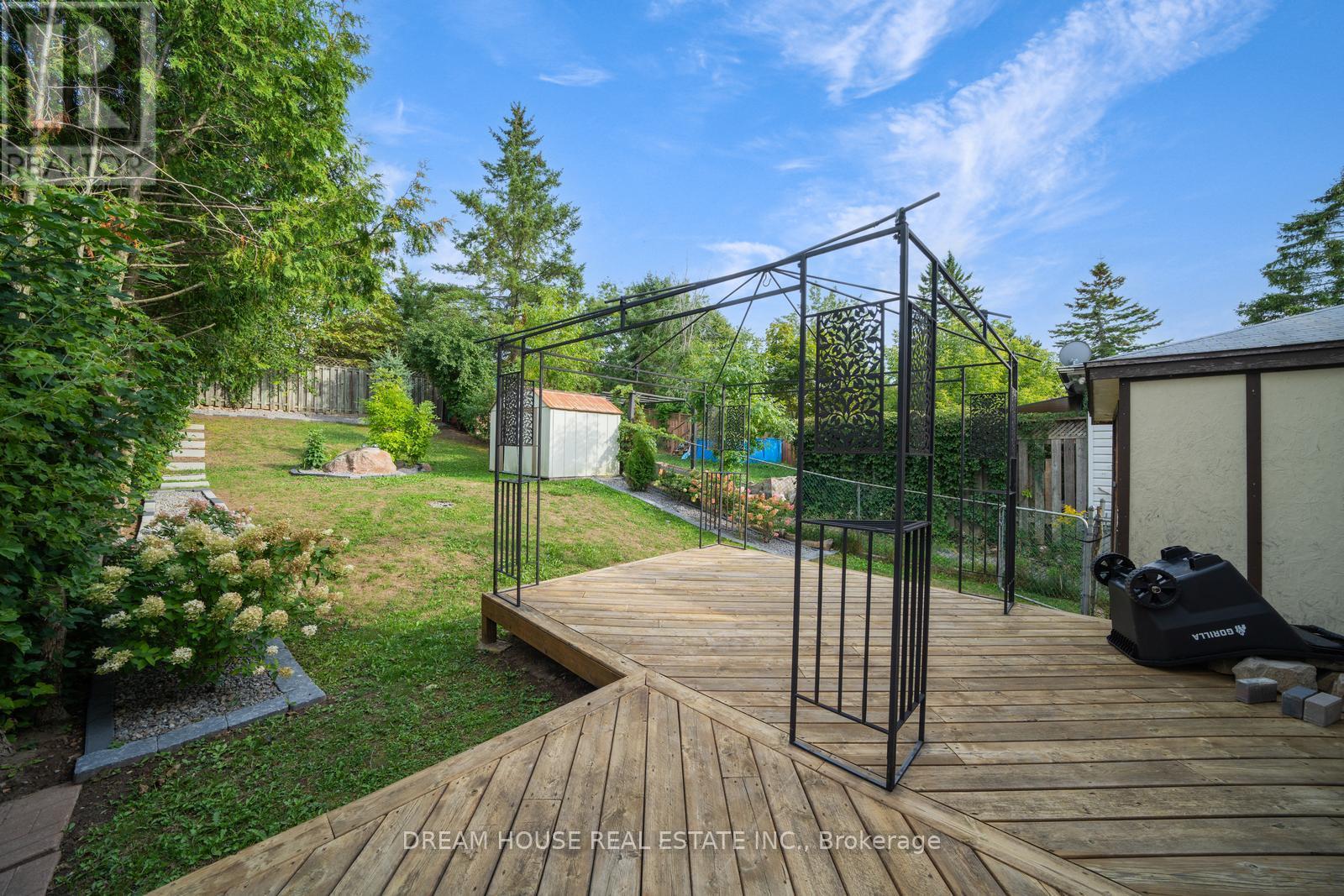 2048 Walker Avenue, Peterborough, Ontario  K9L 1S1 - Photo 36 - X12786214