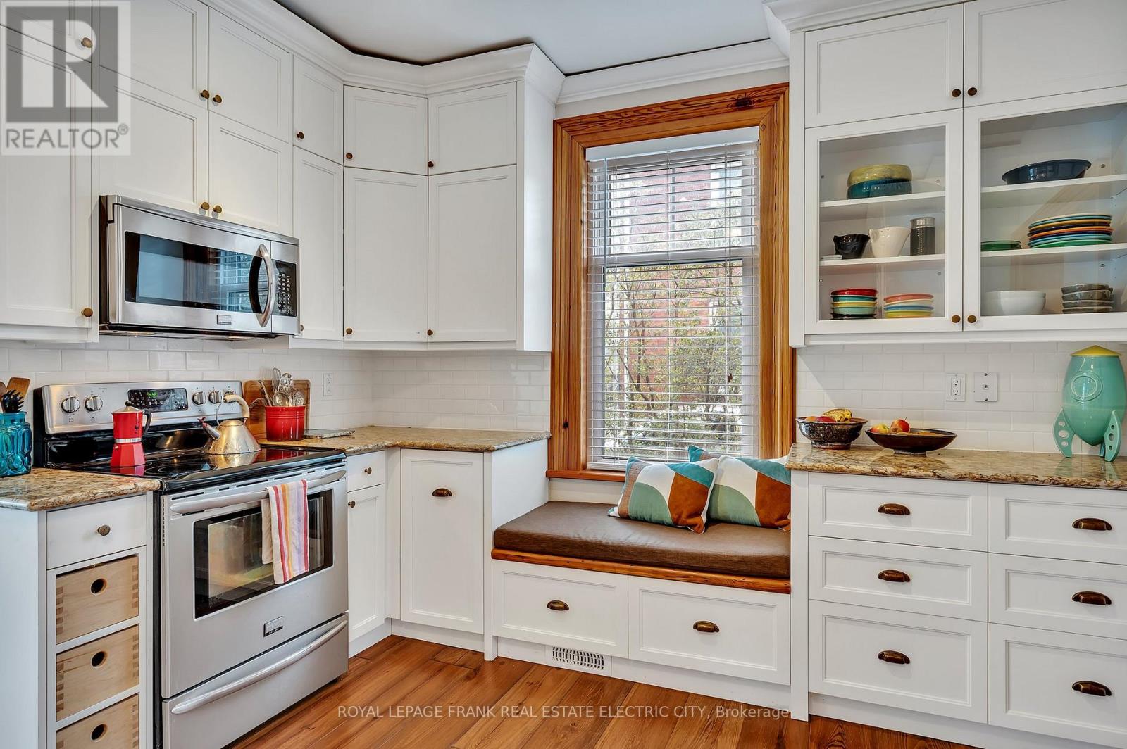 551 Weller Street, Peterborough, Ontario  K9H 2N9 - Photo 10 - X12786420