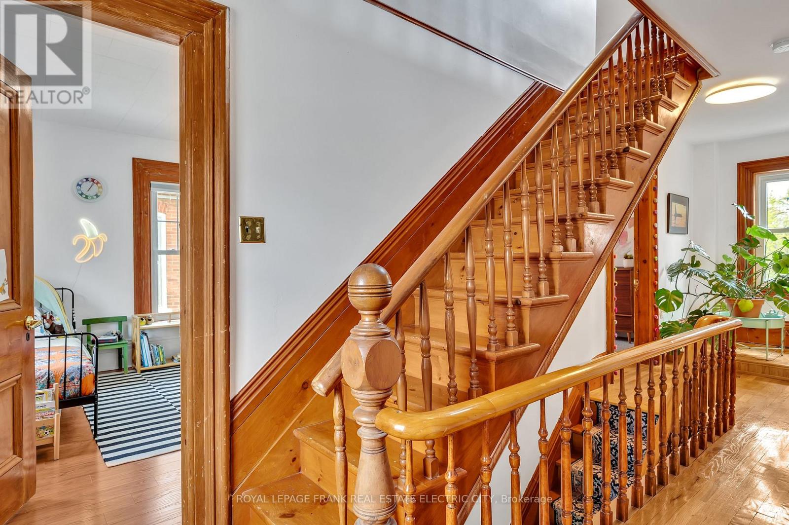 551 Weller Street, Peterborough, Ontario  K9H 2N9 - Photo 30 - X12786420