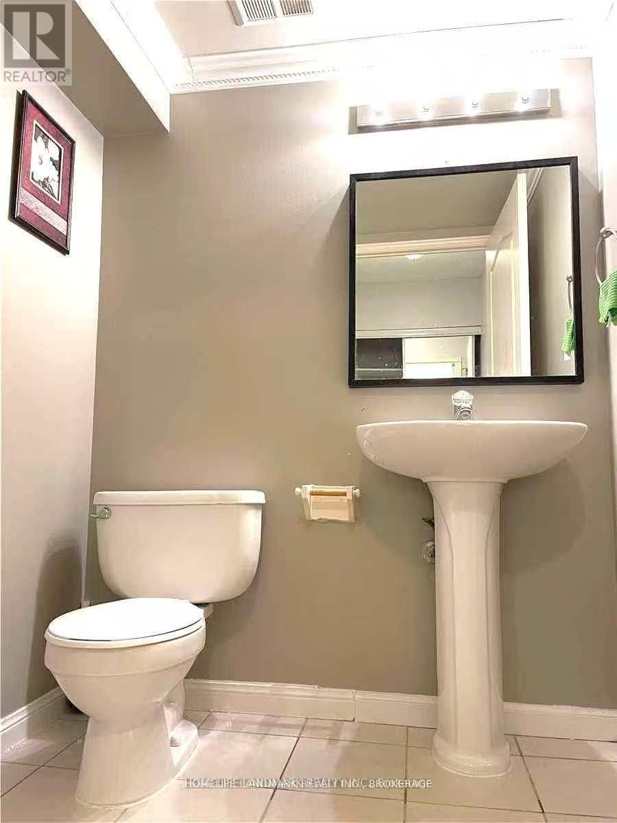 1002 - 28 Sommerset Way, Toronto (Willowdale East), Ontario  M2N 6W7 - Photo 6 - C12646338