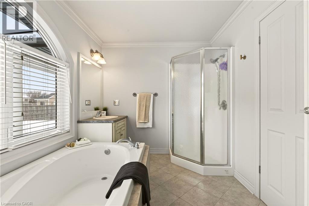 39 Bellevue Court, Welland, Ontario  L3C 7M1 - Photo 19 - 40802279