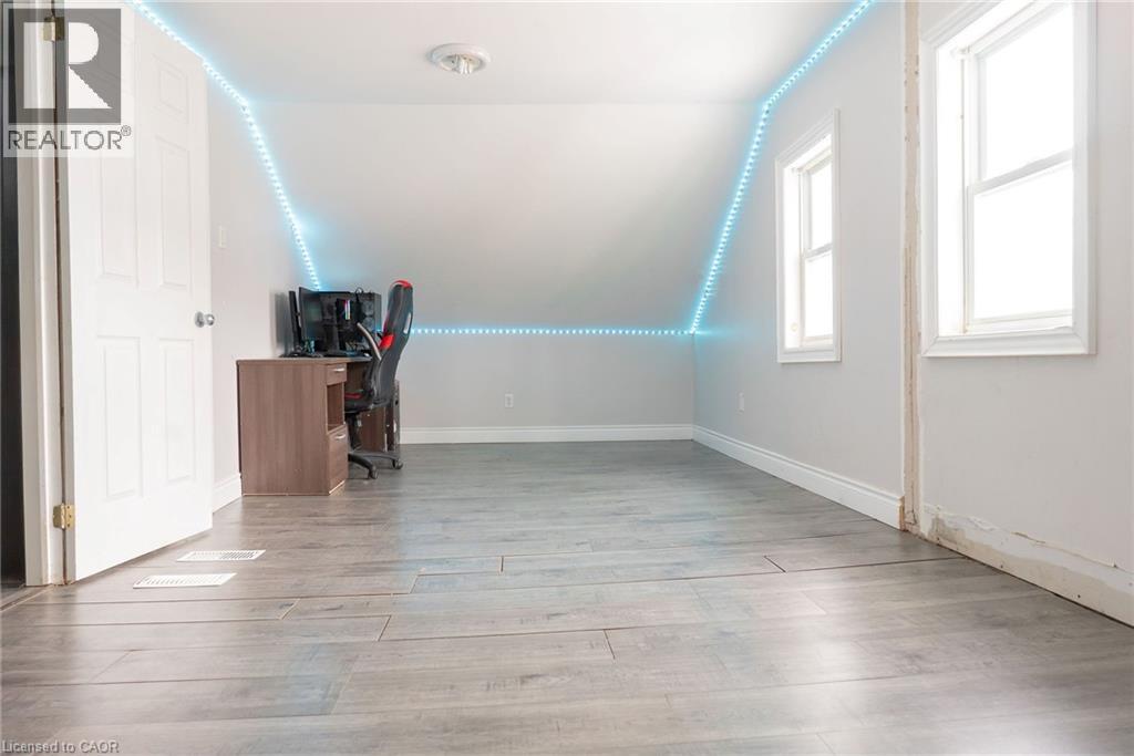 16 Franklin Street, Welland, Ontario  L3C 1R7 - Photo 20 - 40804961