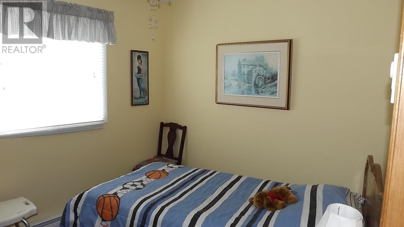 7 Feltz Rd, Elliot Lake, Ontario  P5A 1V3 - Photo 14 - SM260293