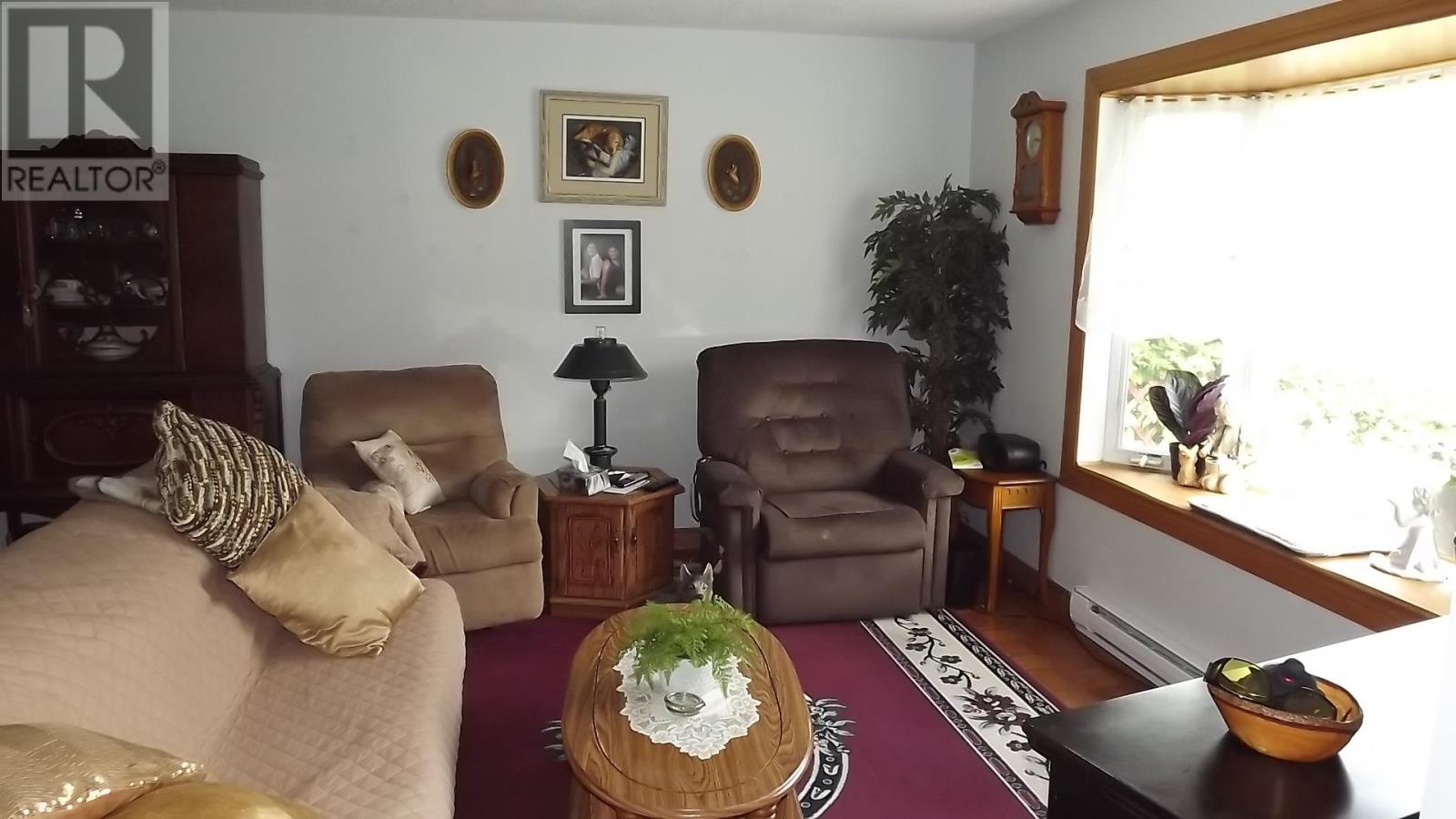 7 Feltz Rd, Elliot Lake, Ontario  P5A 1V3 - Photo 8 - SM260293