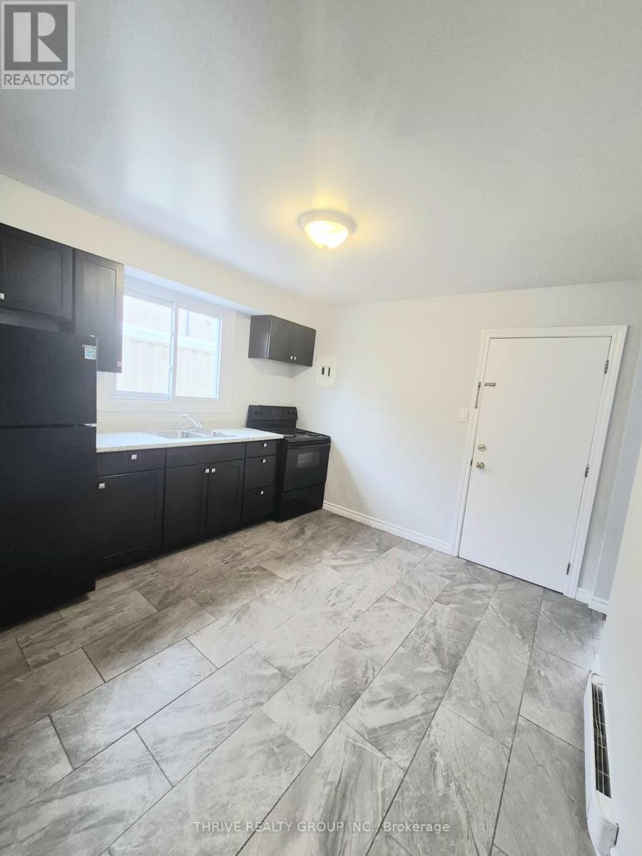 2 - 184 Simcoe Street, London East, Ontario  N6B 1H9 - Photo 6 - X12786388