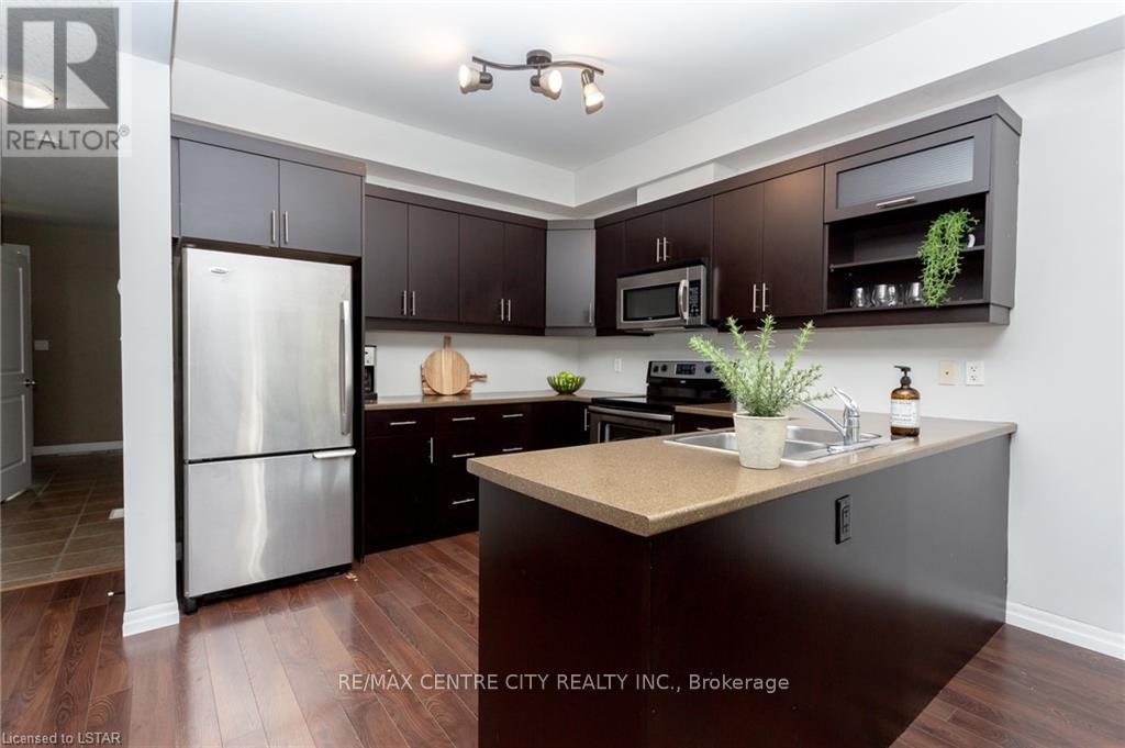 79 - 112 North Centre Road, London North, Ontario  N5X 0G9 - Photo 6 - X12786448