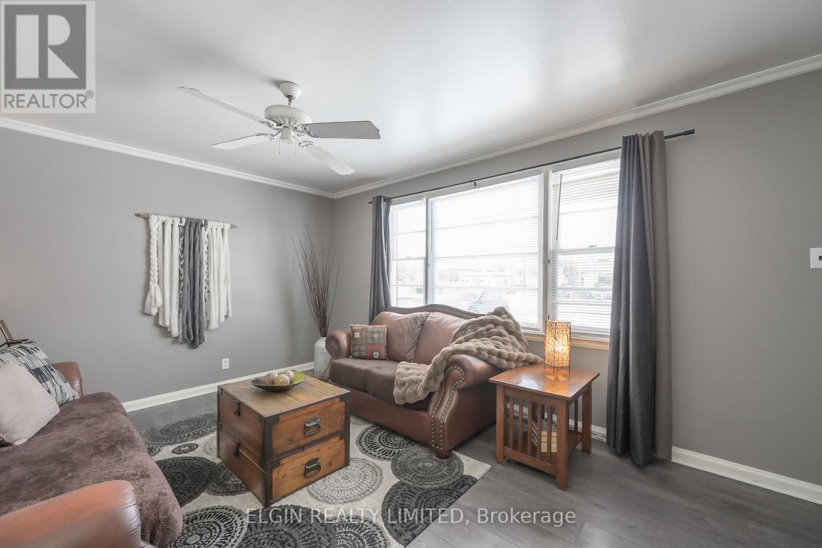 12 Wood Street S, St. Thomas, Ontario  N5R 4K9 - Photo 3 - X12786532