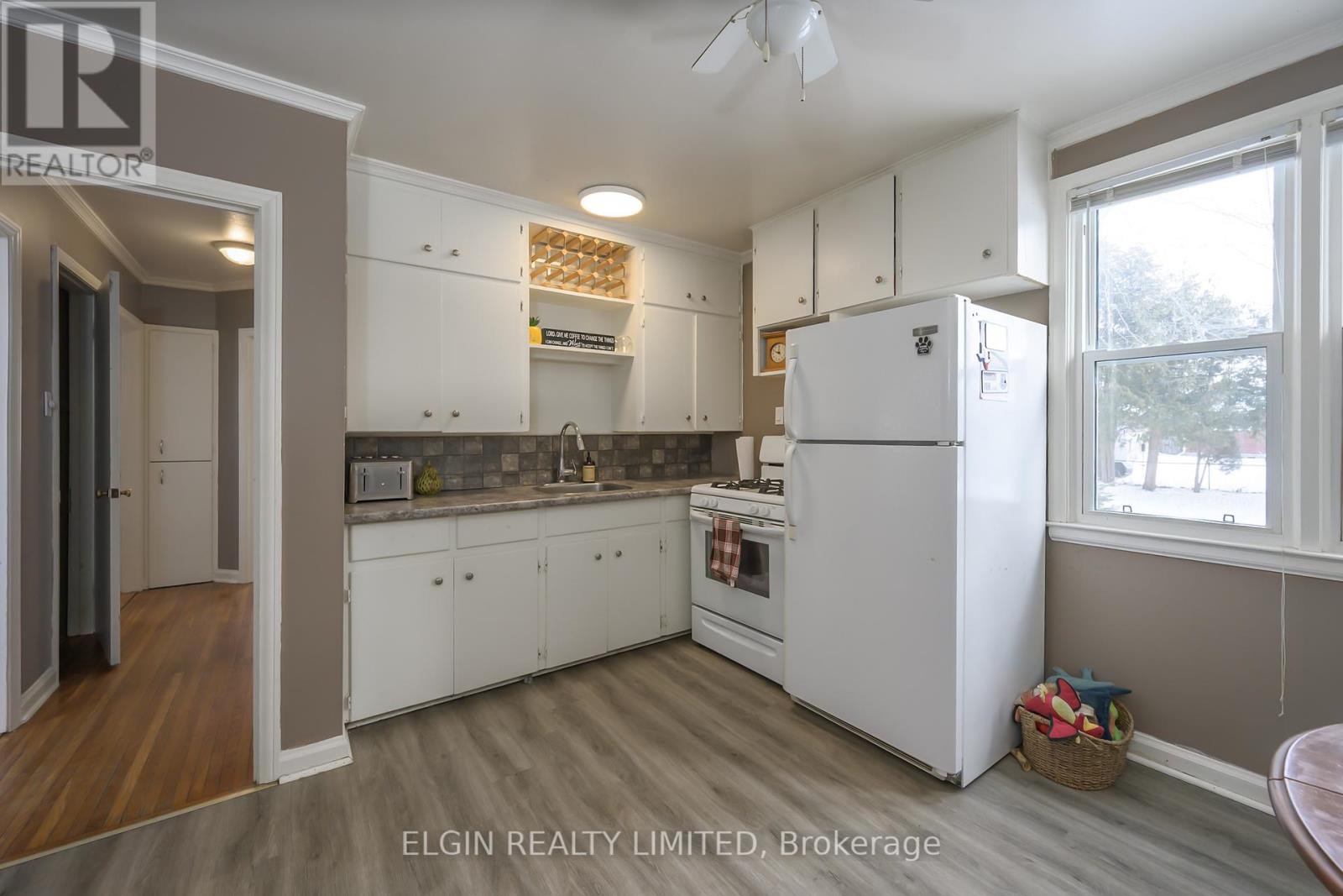 12 Wood Street S, St. Thomas, Ontario  N5R 4K9 - Photo 6 - X12786532