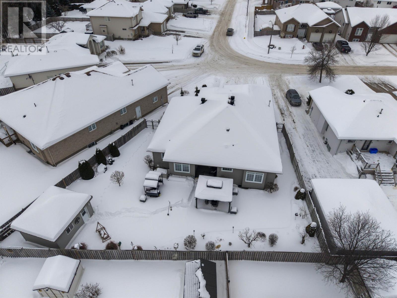 128 Wolverine Cres, Thunder Bay, Ontario  P7C 5Z2 - Photo 44 - TB2600175