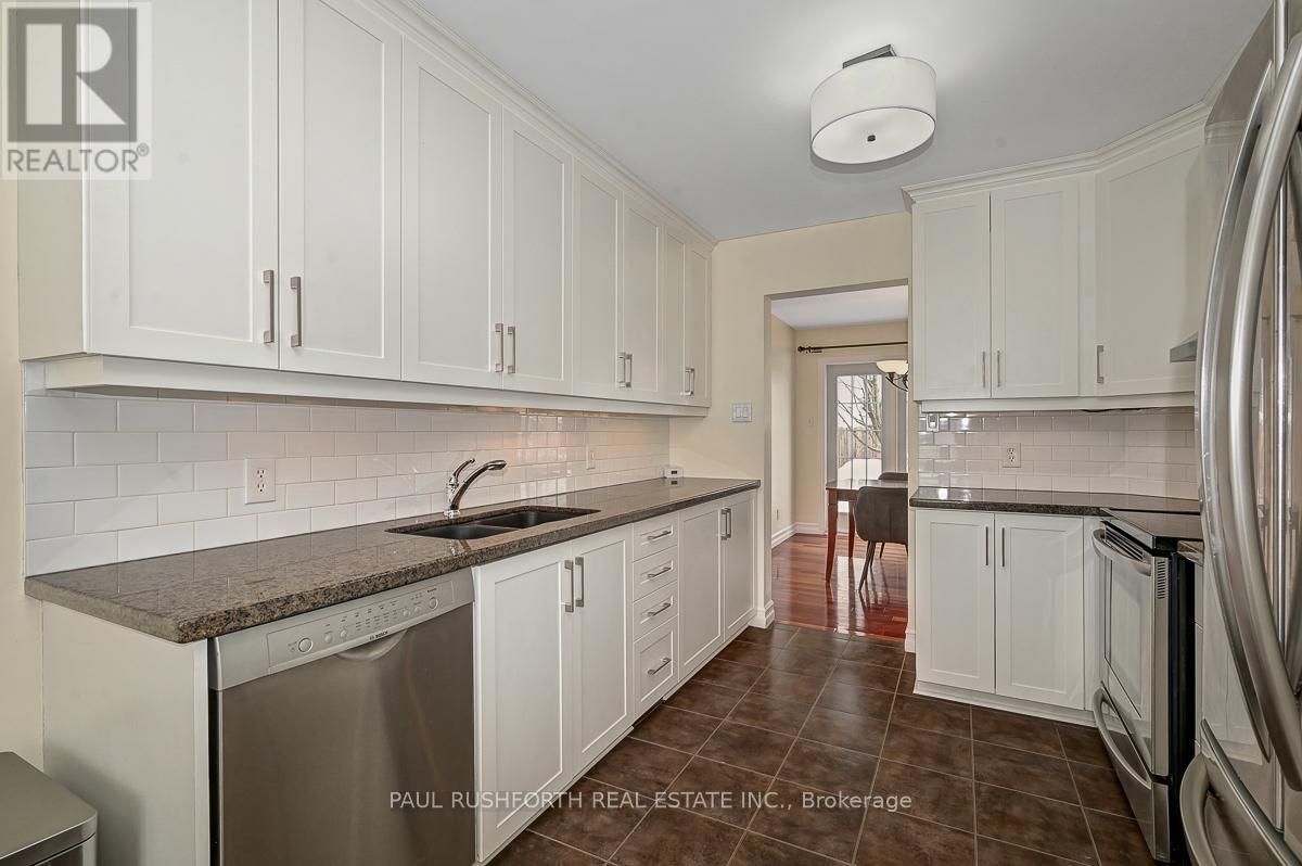 35 Stonepointe Avenue, Ottawa, Ontario  K2G 6G4 - Photo 8 - X12786408
