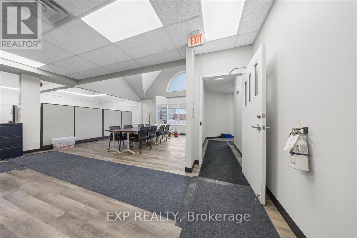 945 Wellington Street, Ottawa, Ontario  K1Y 2X5 - Photo 25 - X12786452