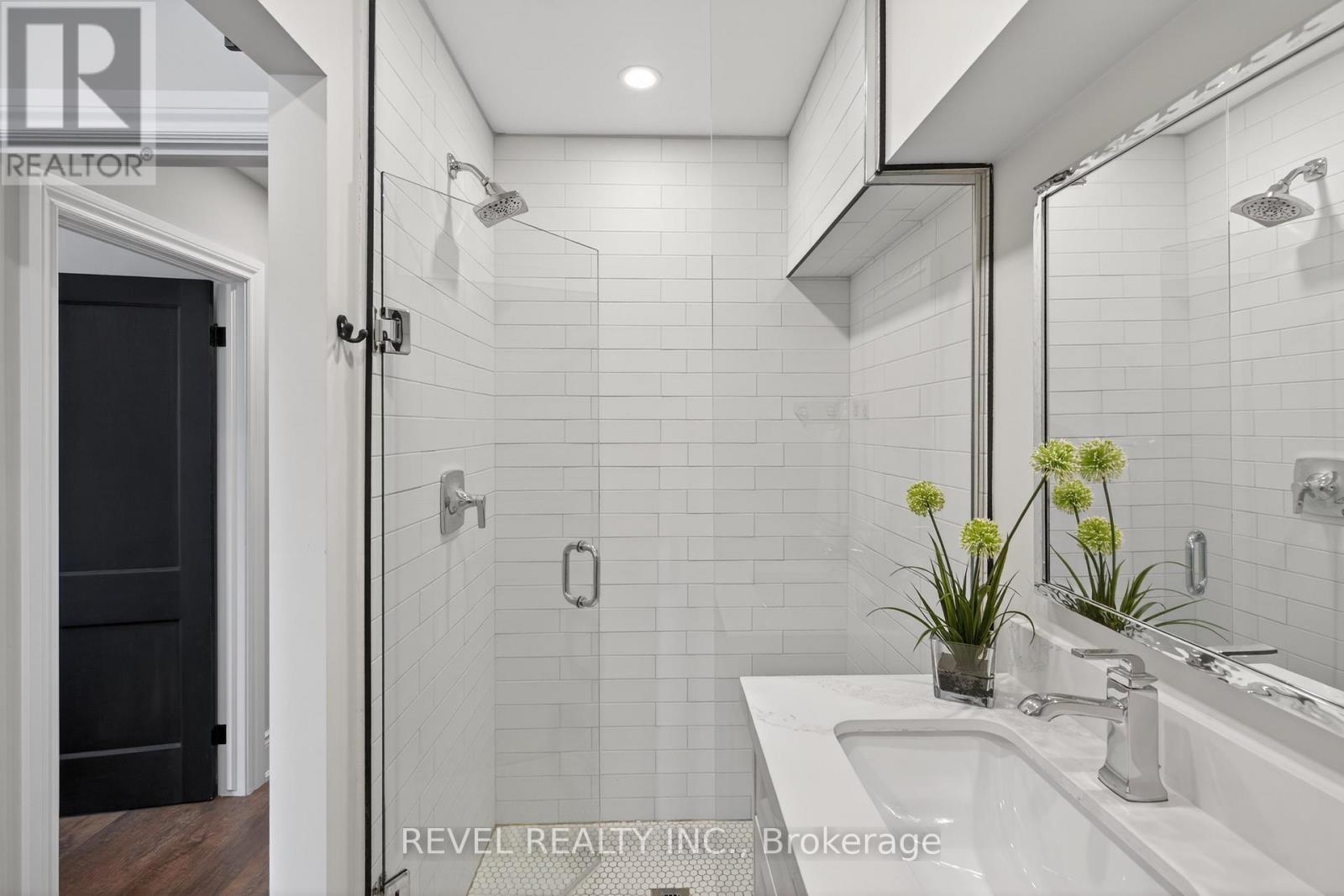 161 Connaught Avenue N, Hamilton, Ontario  L8L 6Z4 - Photo 20 - X12785320