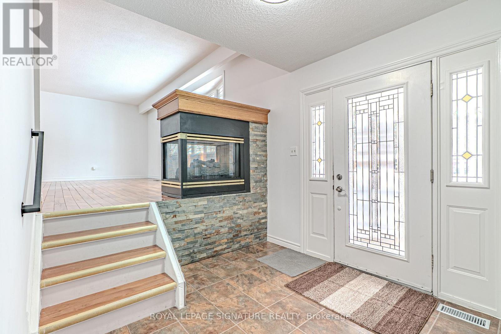 20 Michael Place, Guelph, Ontario  N1H 1Z3 - Photo 2 - X12786284