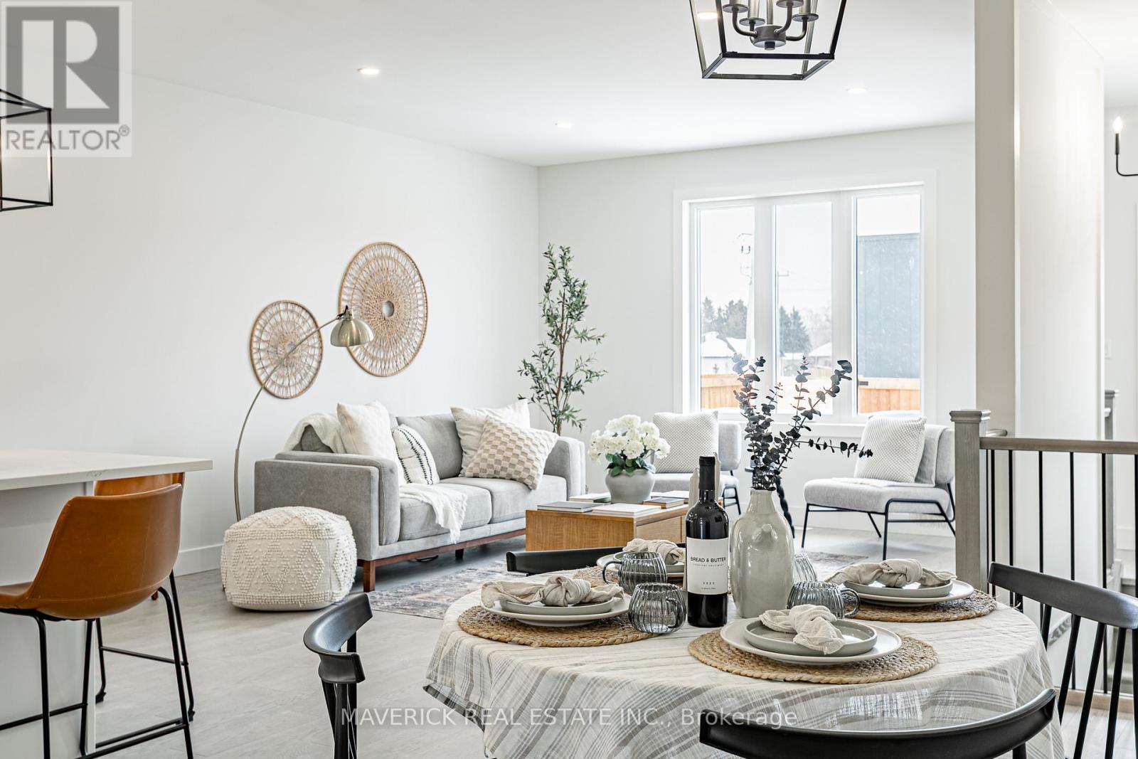 Photo 4 of 40 for 3 - 183 Brock Street