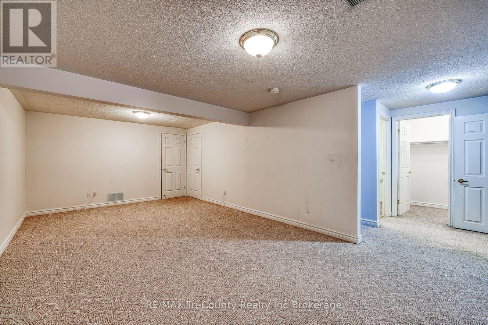 42 Jackson Court, Tillsonburg, Ontario  N4G 5R4 - Photo 20 - X12786414