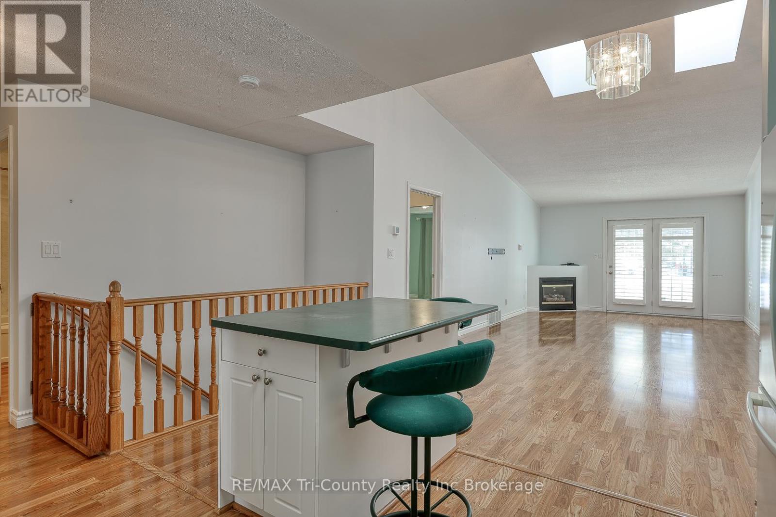 42 Jackson Court, Tillsonburg, Ontario  N4G 5R4 - Photo 8 - X12786414