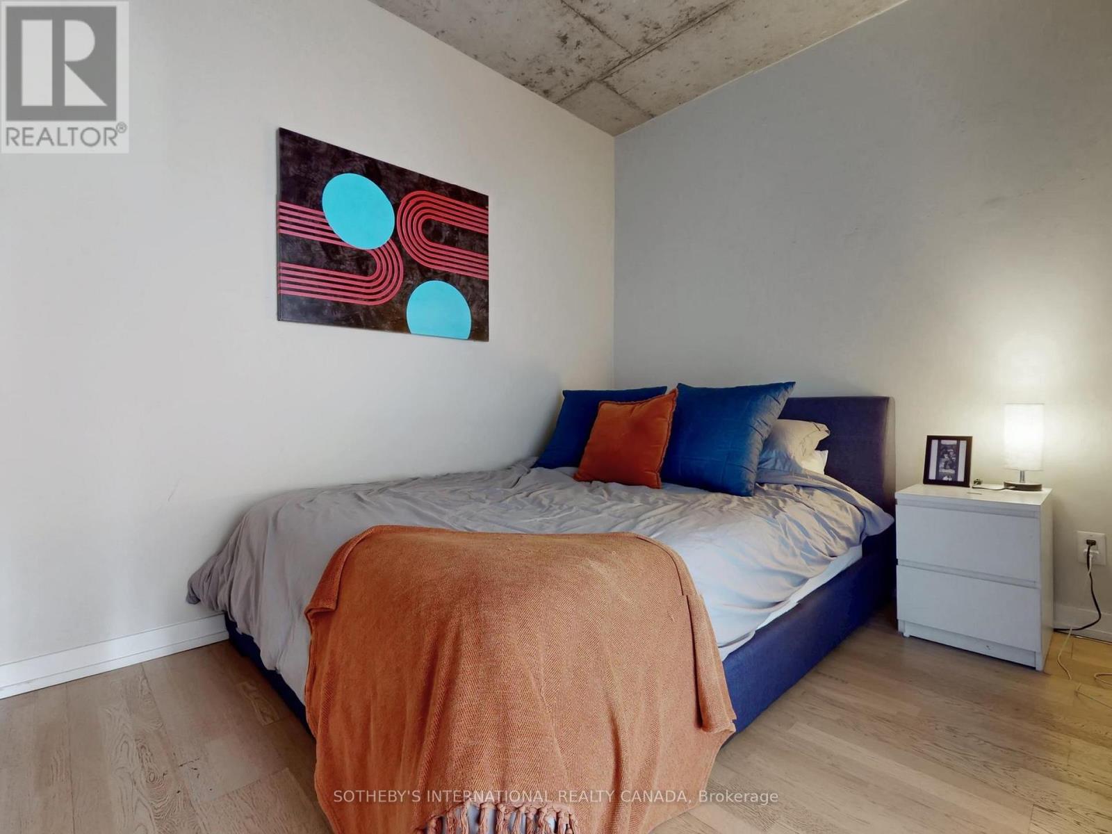 1204 - 95 Bathurst Street, Toronto, Ontario  M5V 0H7 - Photo 5 - C12786352