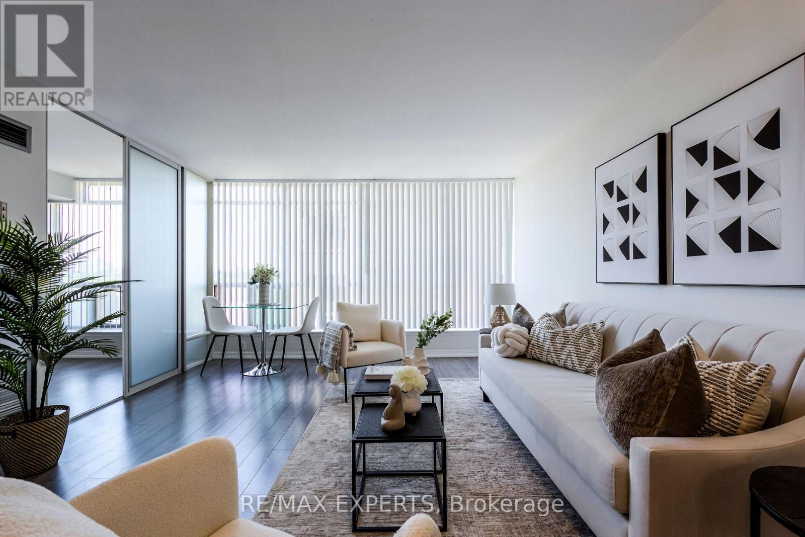 1006 - 942 Yonge Street, Toronto, Ontario  M4W 3S8 - Photo 19 - C12786440