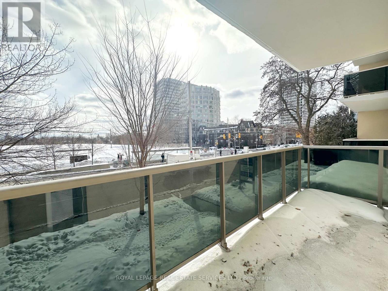 202 - 300 St Clair Avenue W, Toronto, Ontario  M4V 1S4 - Photo 10 - C12786470