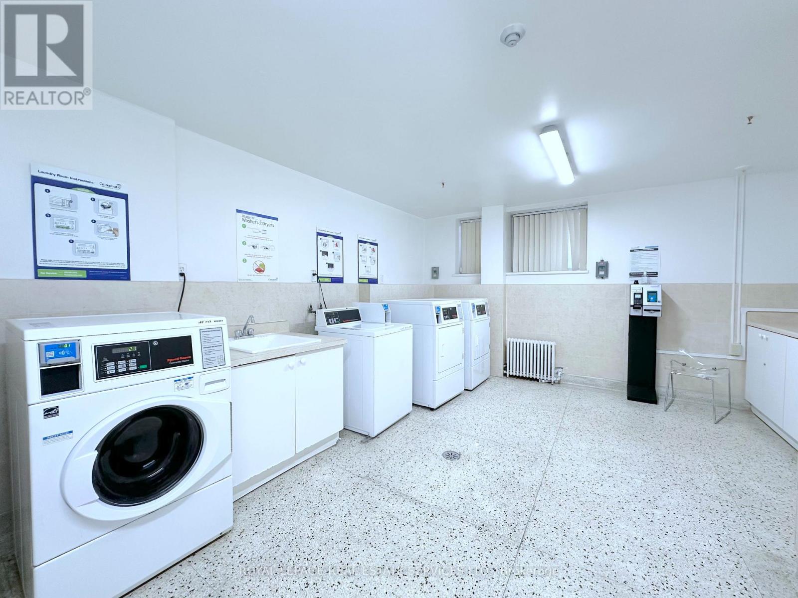 202 - 300 St Clair Avenue W, Toronto, Ontario  M4V 1S4 - Photo 11 - C12786470