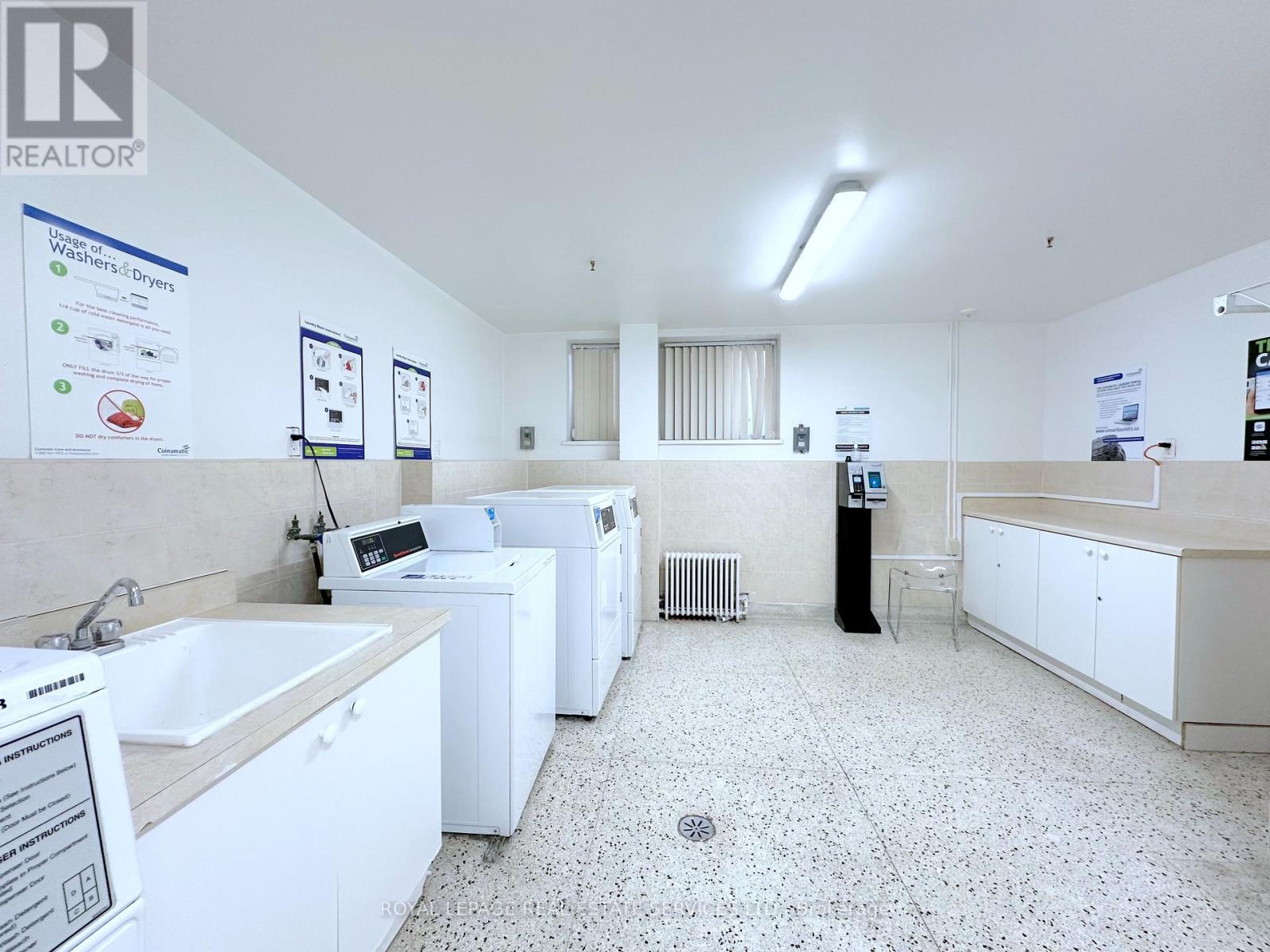 202 - 300 St Clair Avenue W, Toronto, Ontario  M4V 1S4 - Photo 12 - C12786470