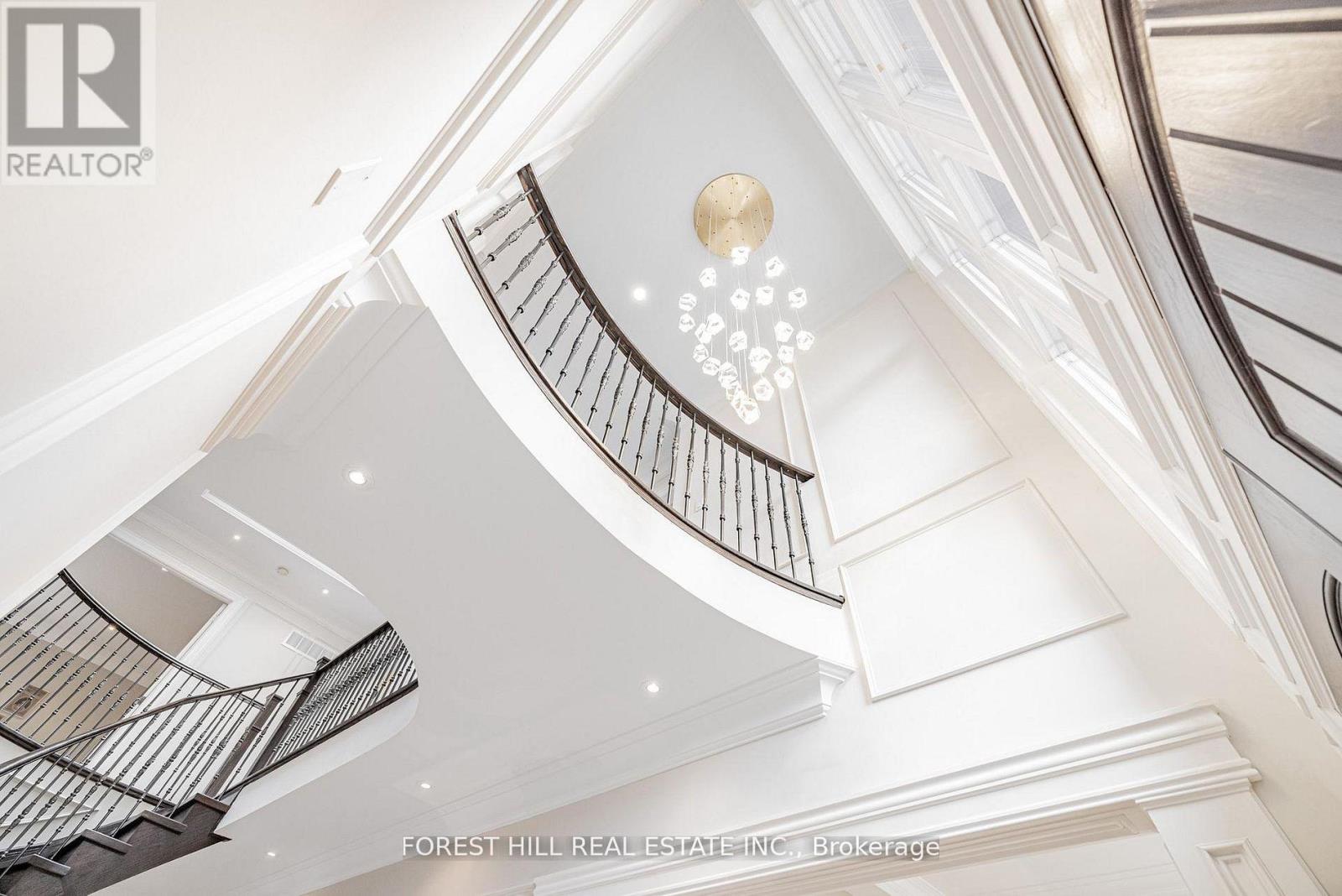 47 Terrace Avenue, Toronto, Ontario  M2R 1G1 - Photo 3 - C12786502