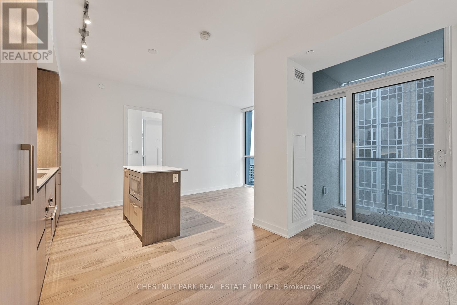 2802 - 1 Yorkville Avenue, Toronto, Ontario  M4W 0B1 - Photo 3 - C12786514