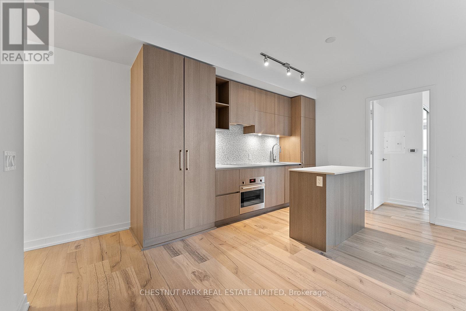 2802 - 1 Yorkville Avenue, Toronto, Ontario  M4W 0B1 - Photo 4 - C12786514