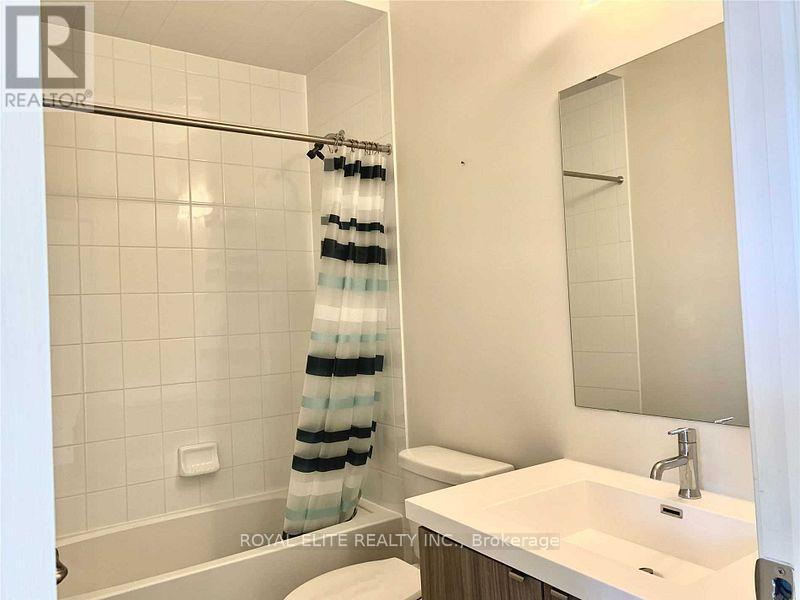 605 Marc Santi Boulevard, Vaughan, Ontario  L6A 4Z8 - Photo 15 - N12786066