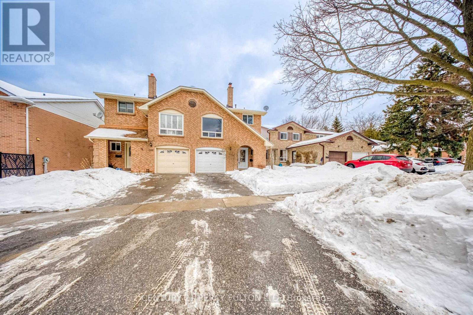 1332 Sunnybrae Crescent, Oshawa, Ontario  L1H 8E5 - Photo 2 - E12786328