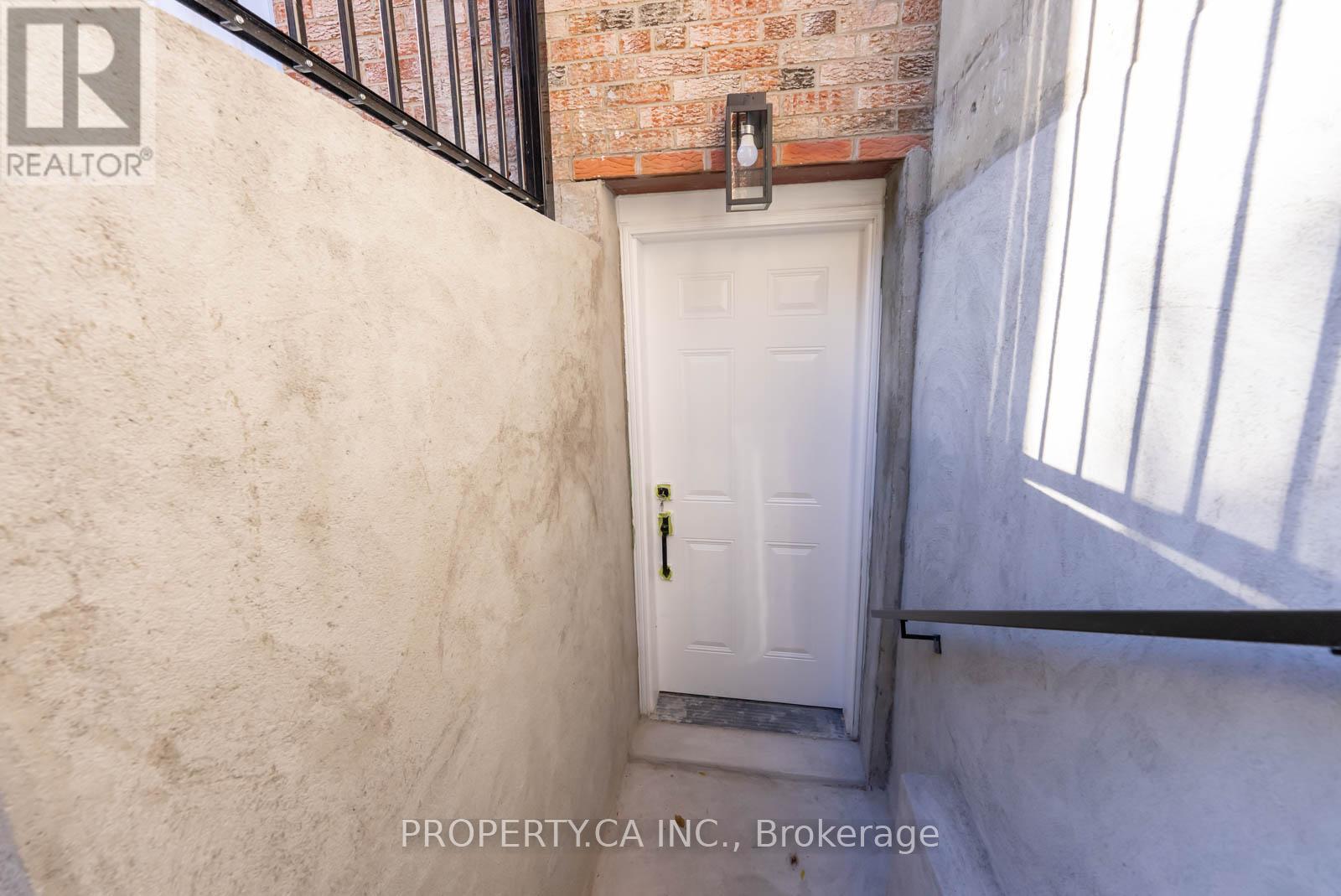 Bsmnt B - 15 Riant Street, Toronto, Ontario  M1M 3S8 - Photo 7 - E12786342