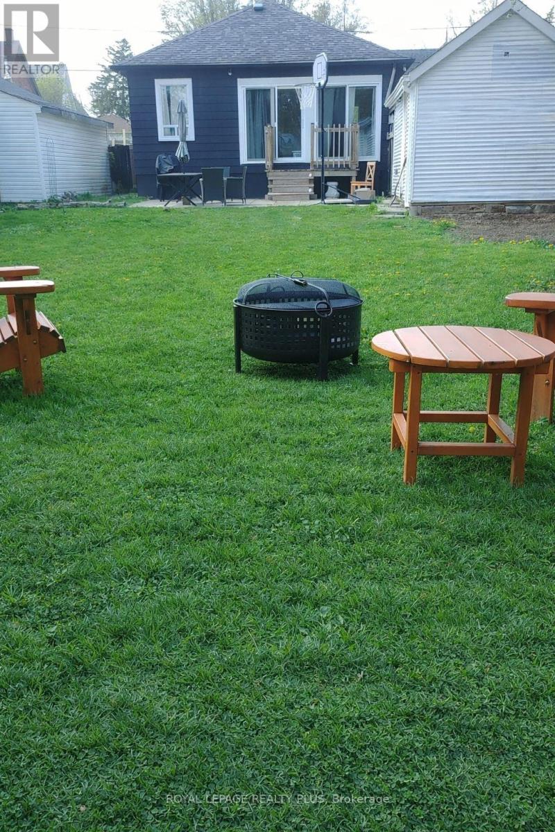 9 Ewing Street, Halton Hills, Ontario  L7G 2P6 - Photo 28 - W12785078