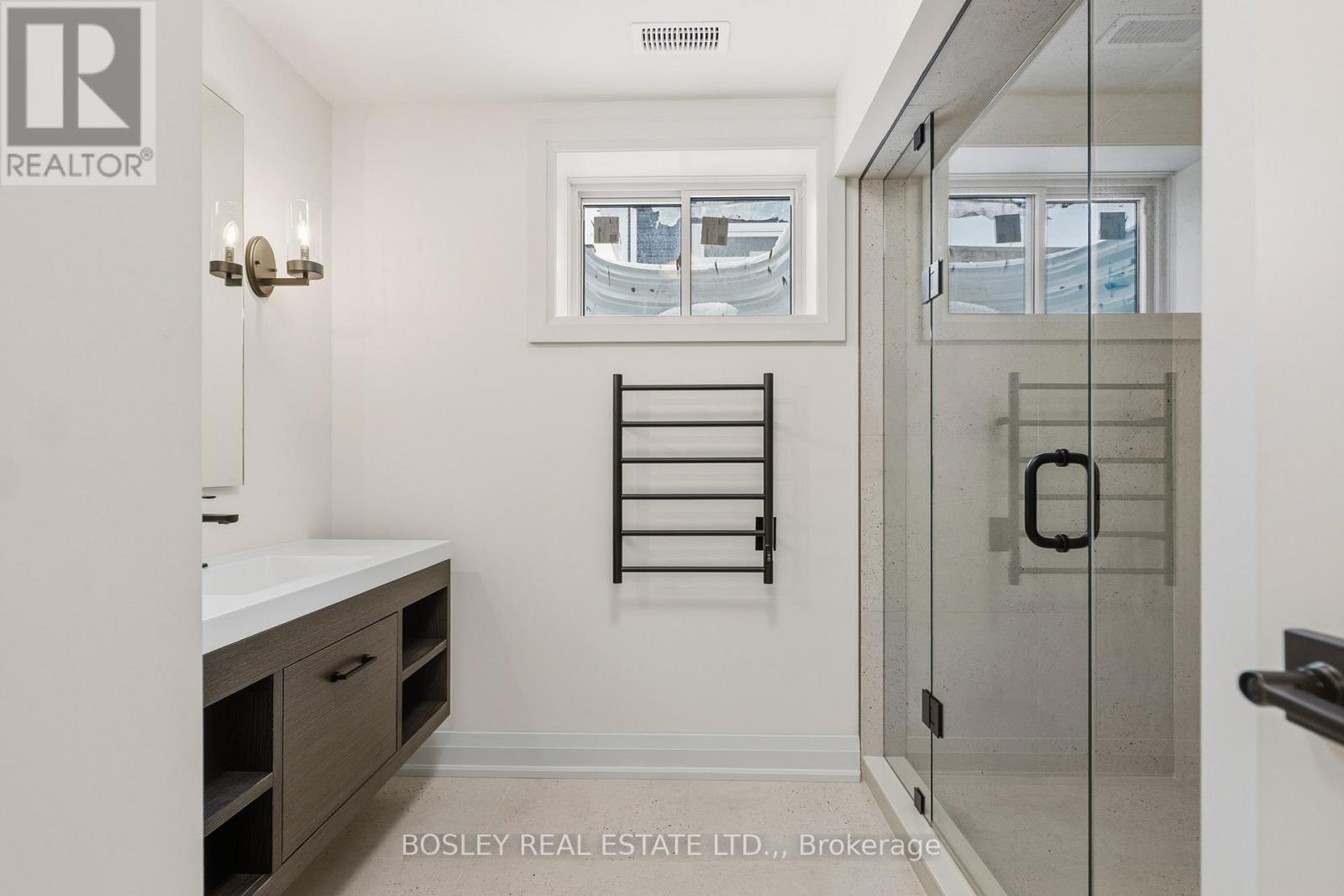 60 Pleasant Avenue N, Fort Erie, Ontario  L0S 1N0 - Photo 29 - X12507168