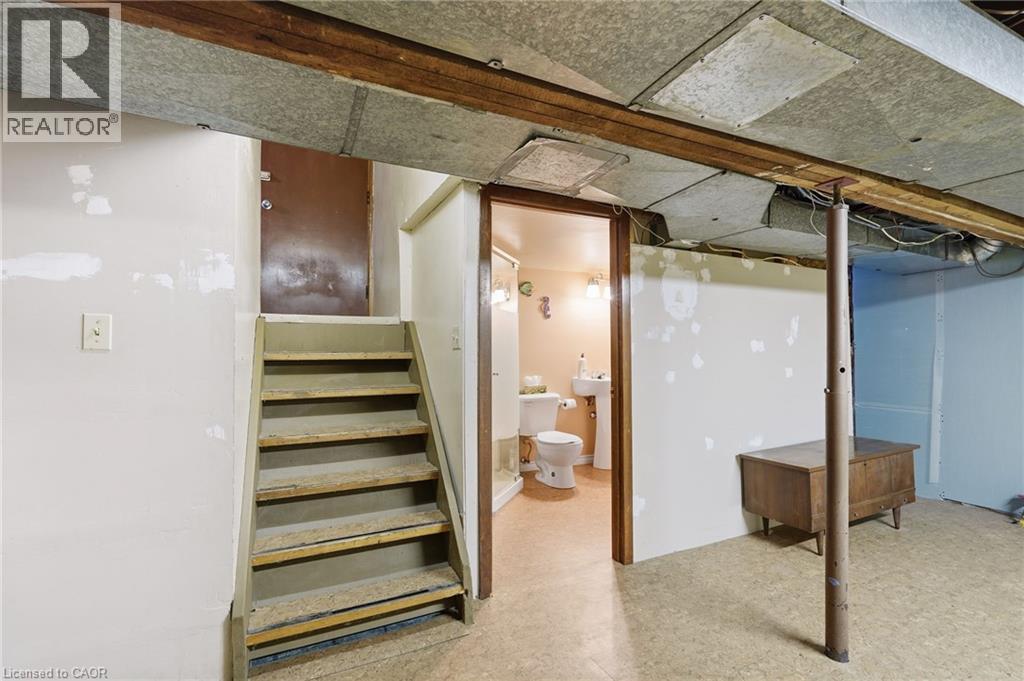 134 Balsam Avenue N, Hamilton, Ontario  L8L 6Y3 - Photo 28 - 40804839