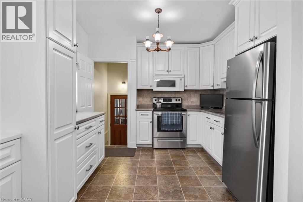 17 Oakmount Road, Welland, Ontario  L3C 4X9 - Photo 13 - 40803552