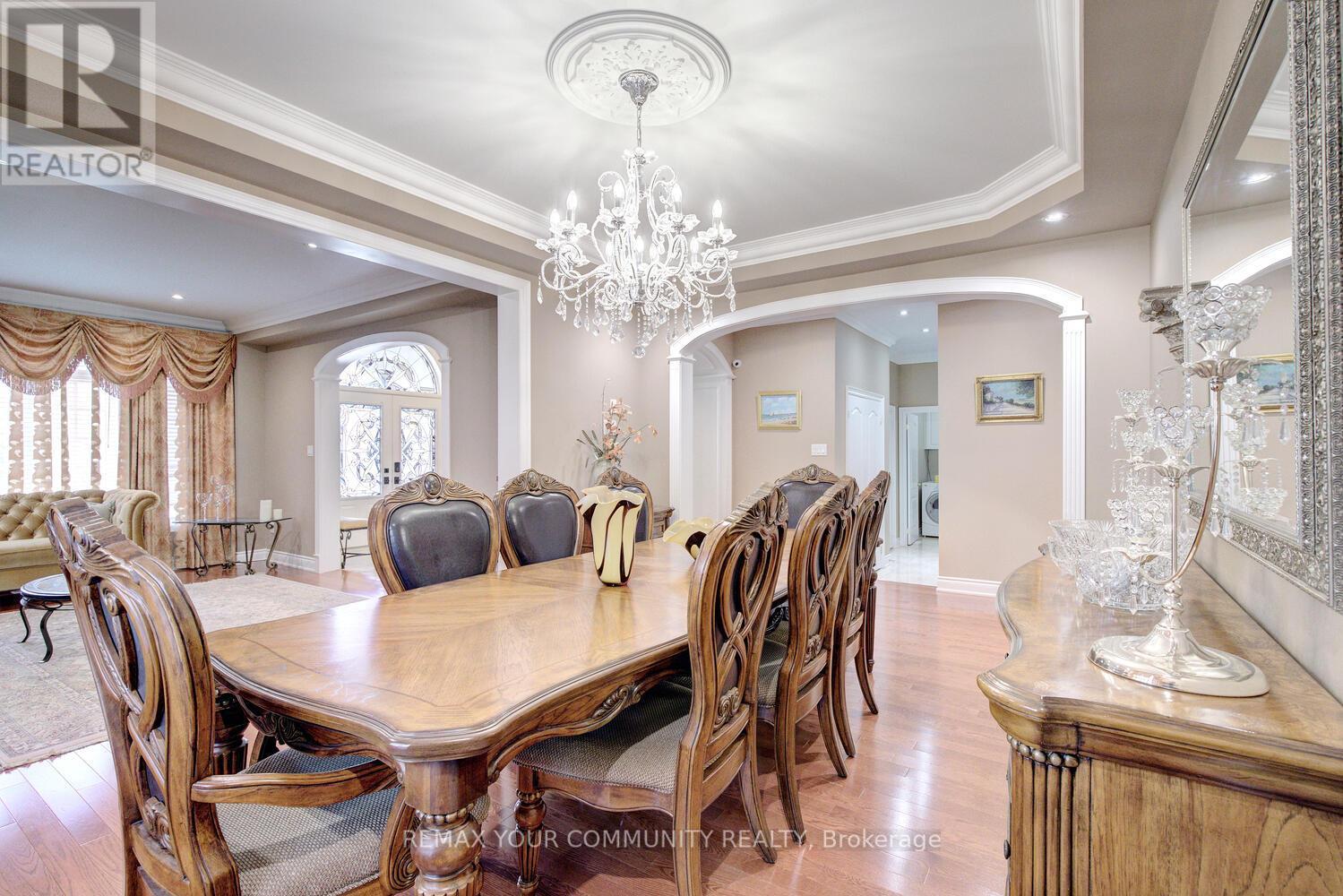 58 Michael Fisher Avenue, Vaughan, Ontario  L6A 0K9 - Photo 9 - N12786300